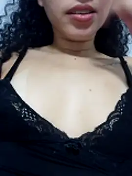 venuseyes25 online show from June 2026 06:07:02 AM
