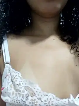 venuseyes25 online show from June 2026 10:52:01 PM