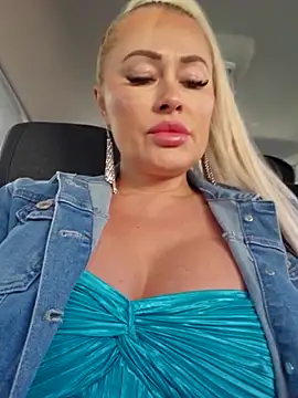 MILFBARBY online show from May 2026 07:17:02 AM