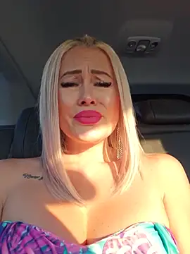 MILFBARBY online show from July 2026 06:22:02 AM