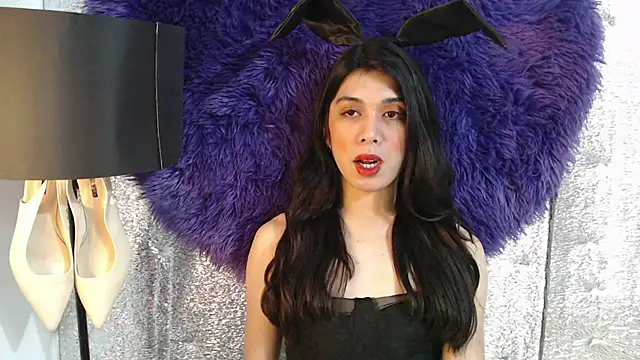 RoseAmarie online show from May 2026 01:44:01 AM