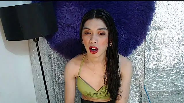 RoseAmarie online show from May 2026 12:04:02 PM