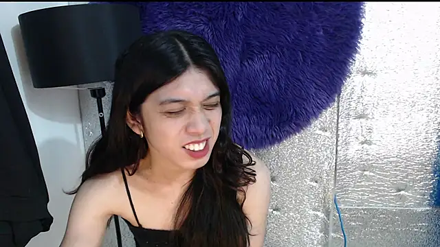 RoseAmarie online show from May 2026 04:46:01 PM