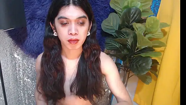 RoseAmarie online show from June 2026 07:05:01 PM