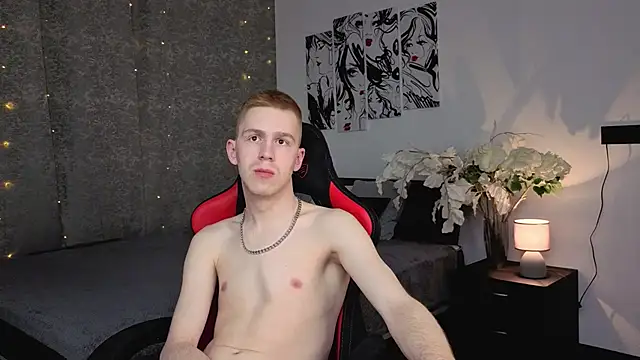 Tommy CrashXXX online show from May 2026 02:45:01 PM