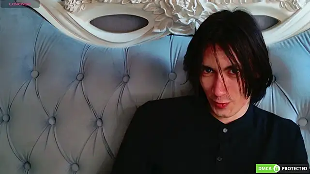 CalvinChapman online show from June 2026 08:06:02 AM