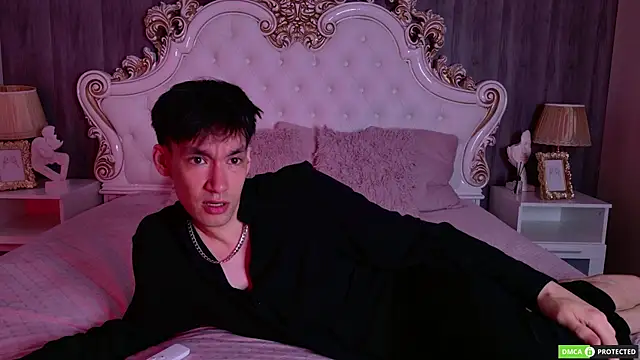 CalvinChapman online show from July 2026 03:14:02 AM