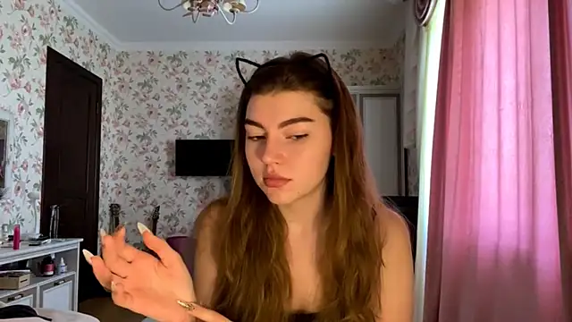 MollyAdersons online show from July 2026 07:22:01 AM