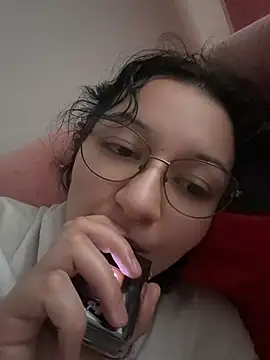 Snapshot of Lulu_Lu chatting on July 2026 01:19:01 AM Lulu Lu online show from July 2026 01:19:01 AM