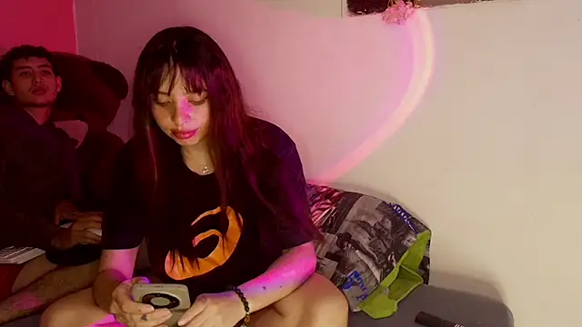 duke fucks online show from May 2026 08:05:01 PM