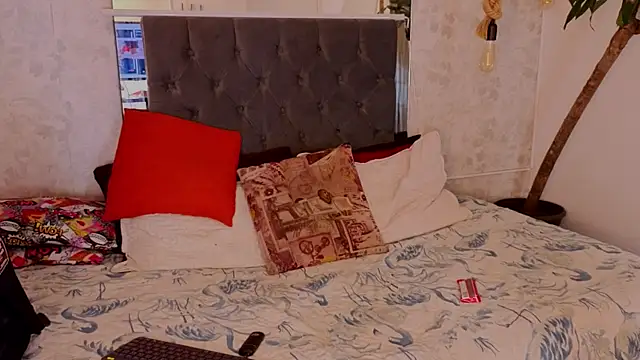tian sex online show from July 2026 08:40:02 PM