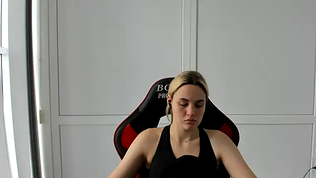 Emma starrs  online show from July 2026 11:49:02 AM