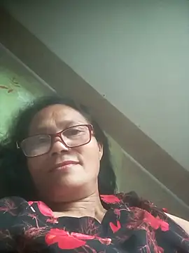 Vieekee online show from June 2026 06:52:02 AM