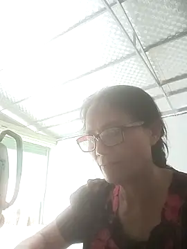 Vieekee online show from June 2026 05:49:02 AM
