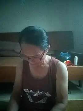 Vieekee online show from June 2026 10:57:02 AM
