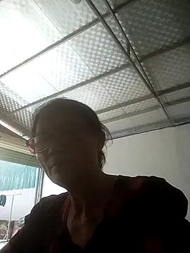 Vieekee online show from June 2026 10:19:02 AM