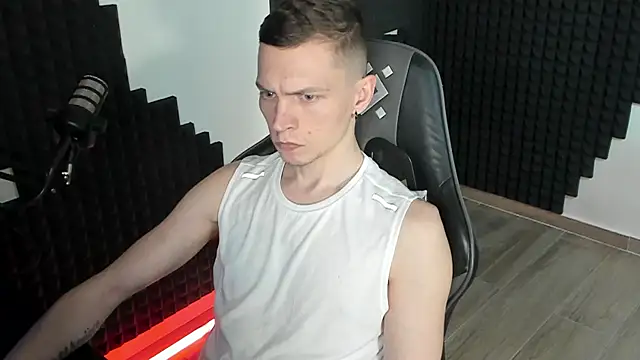 More than friend online show from May 2026 02:44:01 PM
