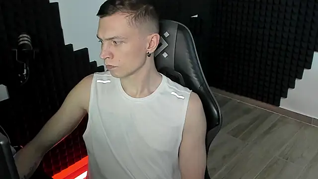 More than friend online show from May 2026 05:28:01 PM