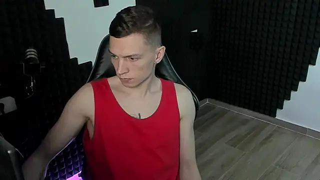 More than friend online show from May 2026 02:01:02 PM