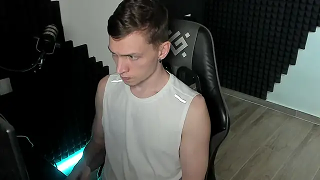 More than friend online show from June 2026 01:41:02 PM