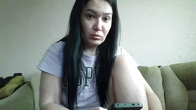 Snapshot of LindaDoll200 chatting on May 2026 10:32:02 AM LindaDoll200 online show from May 2026 10:32:02 AM