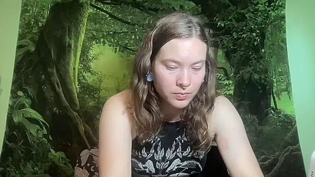 mo0ngoddess online show from June 2026 02:38:01 AM