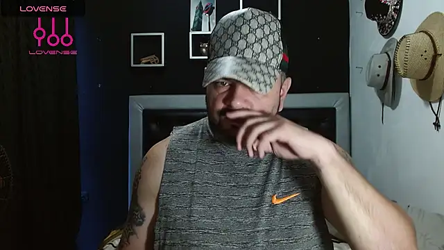 perverseveteranmanxxx online show from December 2024 05:00:01 PM