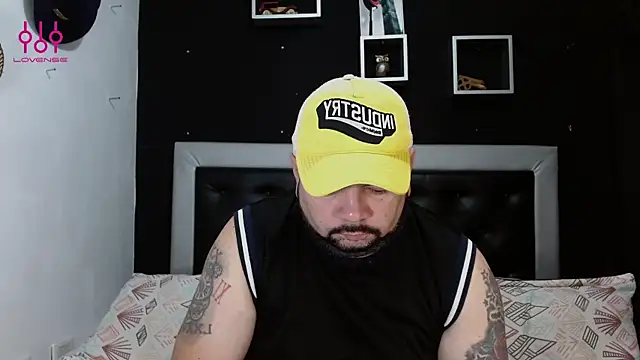 perverseveteranmanxxx online show from February 2025 01:35:02 PM