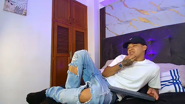 bick jhonn online show from May 2026 07:09:01 PM