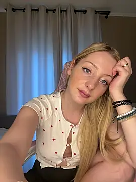 Snapshot of bethystoryof chatting on May 2026 05:10:01 PM bethystoryof online show from May 2026 05:10:01 PM