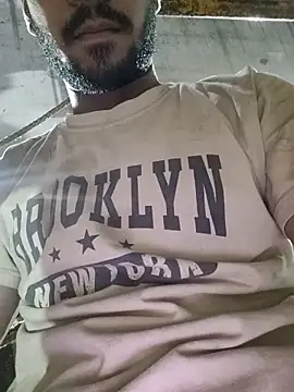 Snapshot of ikkaseth001 chatting on May 2026 11:10:02 PM ikkaseth001 online show from May 2026 11:10:02 PM
