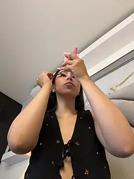 Helena Whaite online show from July 2026 01:13:02 PM