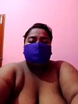 Mona Vabi online show from July 2026 05:09:01 PM