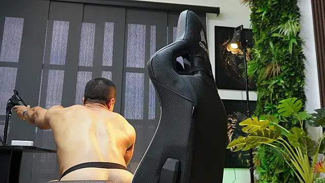 DanteSantoss online show from May 2026 09:45:02 PM
