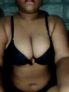 Rishwana77 online show from May 2026 05:09:01 PM