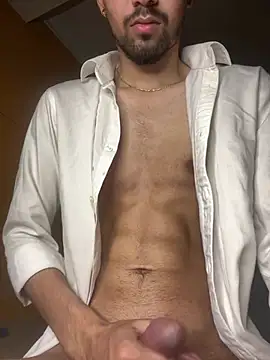 justinzaaa online show from July 2026 09:57:01 PM