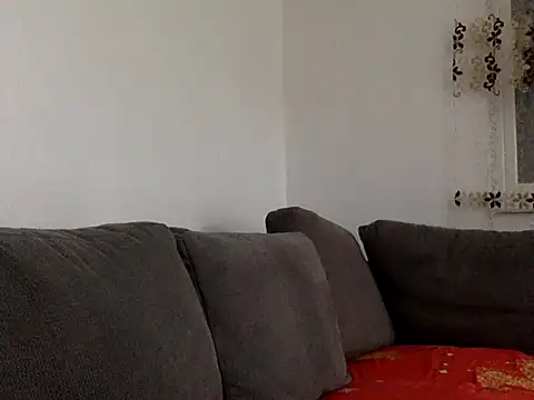 Antoniasweet online show from May 2026 01:50:02 PM