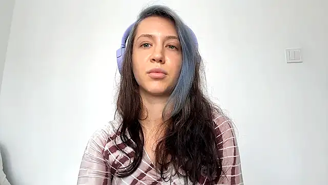 SharondaHiraoka online show from May 2026 09:28:02 AM