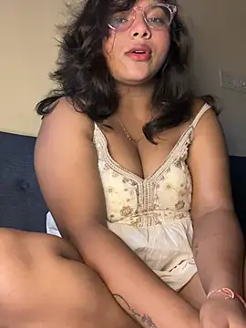 Kitttooo online show from July 2026 03:48:01 AM