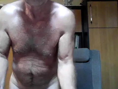 Robotnikm online show from July 2026 07:56:02 PM
