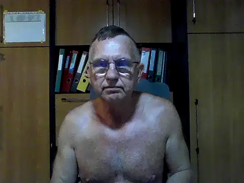 Robotnikm online show from July 2026 10:22:02 AM