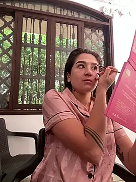 IsabelleMilan online show from July 2026 08:11:02 PM