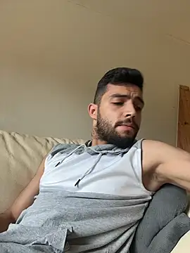 Snapshot of Z-man- chatting on July 2026 10:41:01 AM Z-man- online show from July 2026 10:41:01 AM