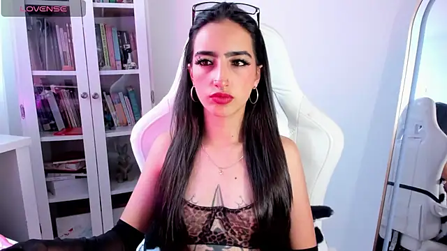 AgathaBlair online show from June 2026 08:26:01 PM
