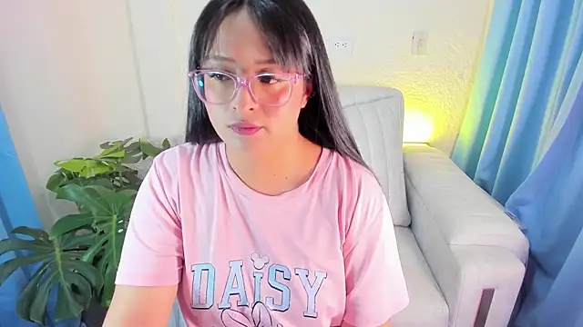 soofiathooner online show from July 2026 11:07:01 PM