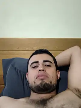 Alejo10051 online show from May 2026 11:03:01 PM