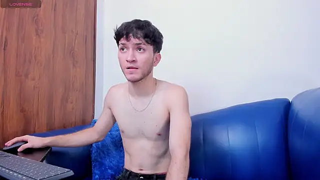kavencastro online show from May 2026 01:56:01 AM
