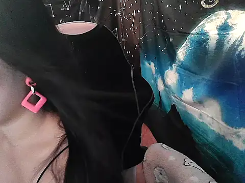 Snapshot of Cute4cumm chatting on May 2026 06:43:01 AM Cute4cumm online show from May 2026 06:43:01 AM