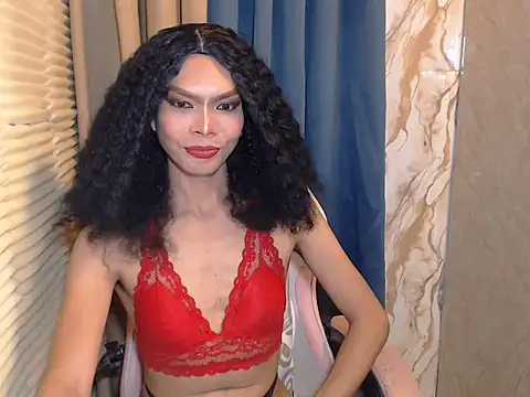 Snapshot of Serenamarqueza chatting on July 2026 05:20:01 PM Serenamarqueza online show from July 2026 05:20:01 PM