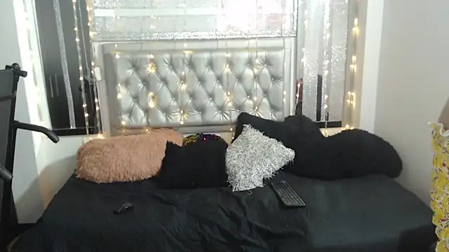 cloe gold online show from May 2026 02:01:02 PM